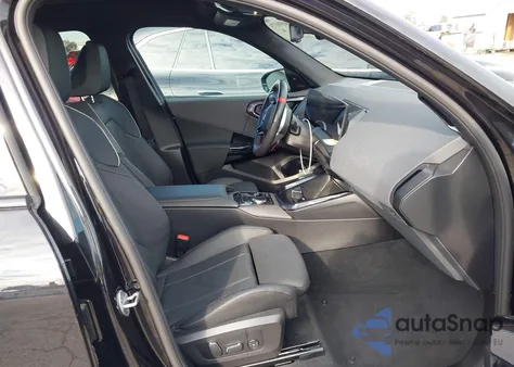 2025 BMW X3 M50 xDrive из США, поврежденный, VIN 5UX73GP02S9Y37141